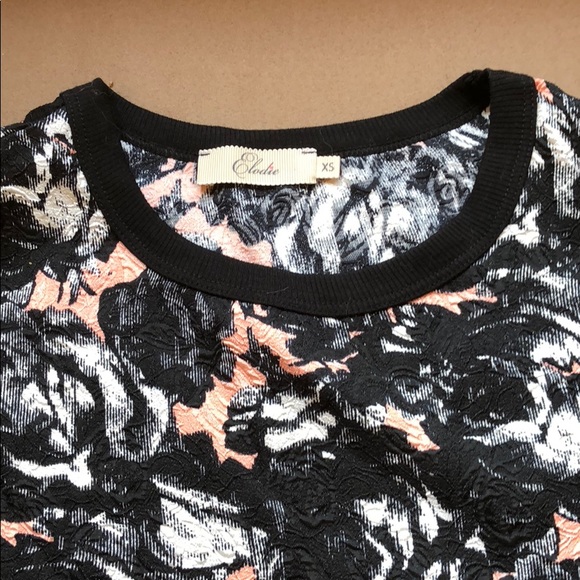 Floral print top - Picture 3 of 5